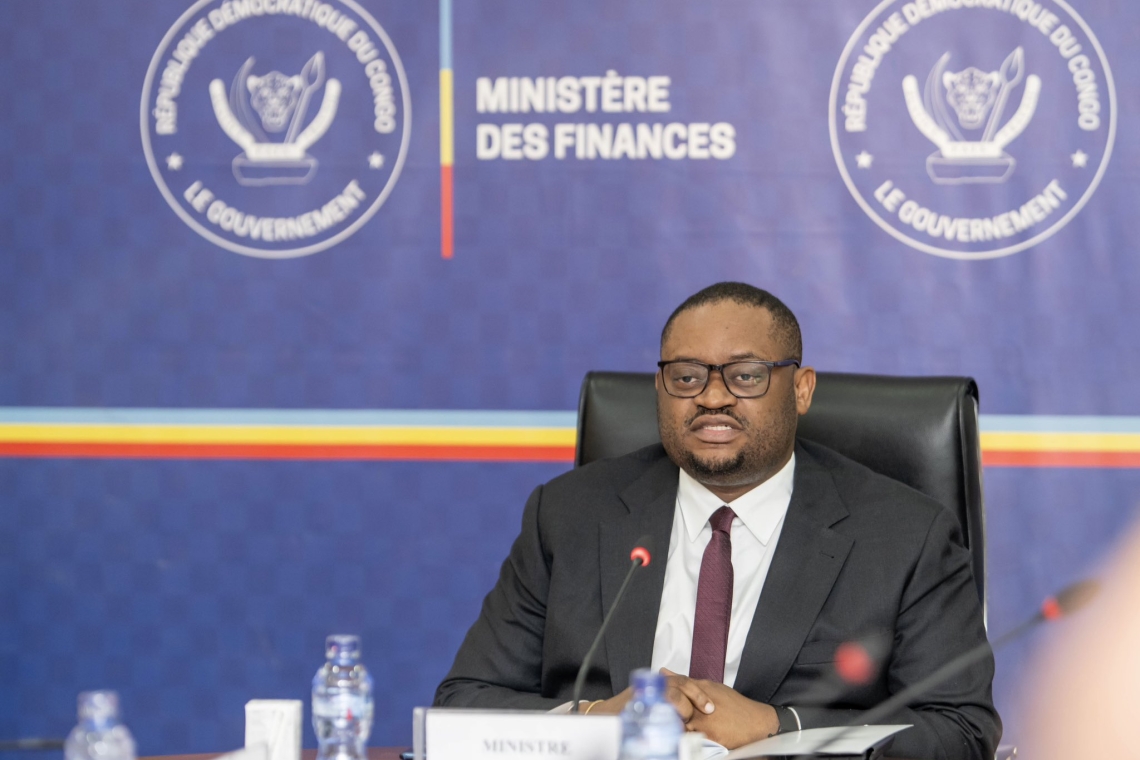 RDC : Le nouveau ministre des finances complice dans le détournement des primes de la santé !